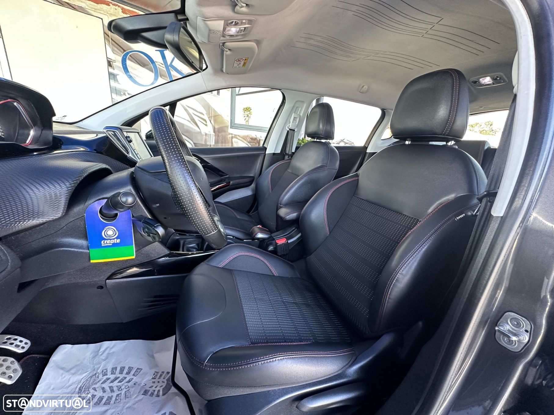 Peugeot 2008 1.2 PureTech GT Line - 18