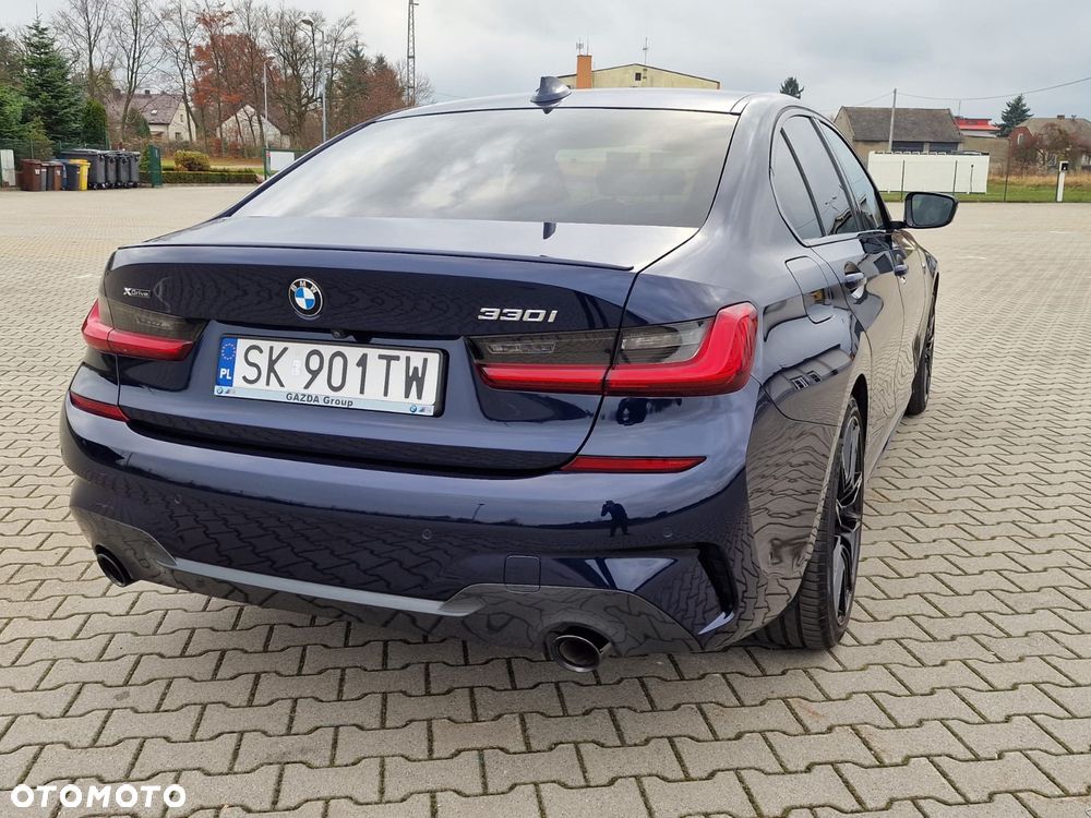 BMW Seria 3 330i xDrive M Sport sport - 2