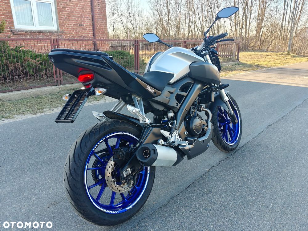 Yamaha MT - 3