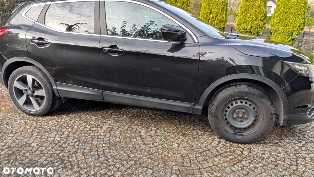 Nissan Qashqai 1.2 DIG-T N-Connecta EU6 - 6