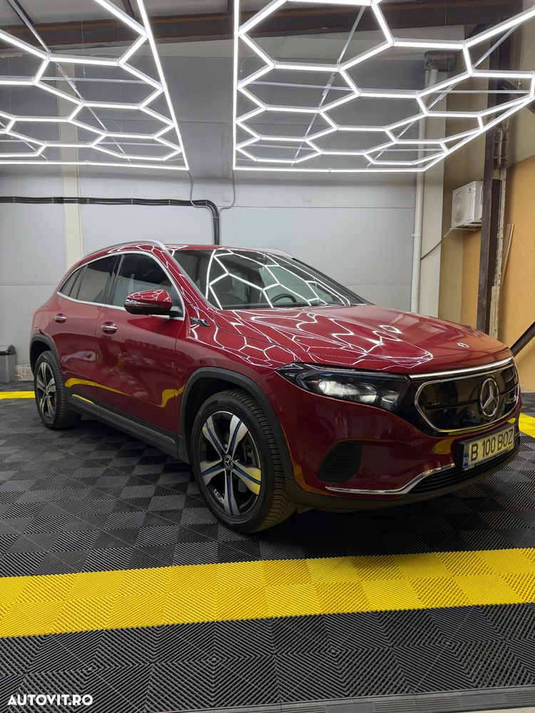 Mercedes-Benz EQA 250 - 2