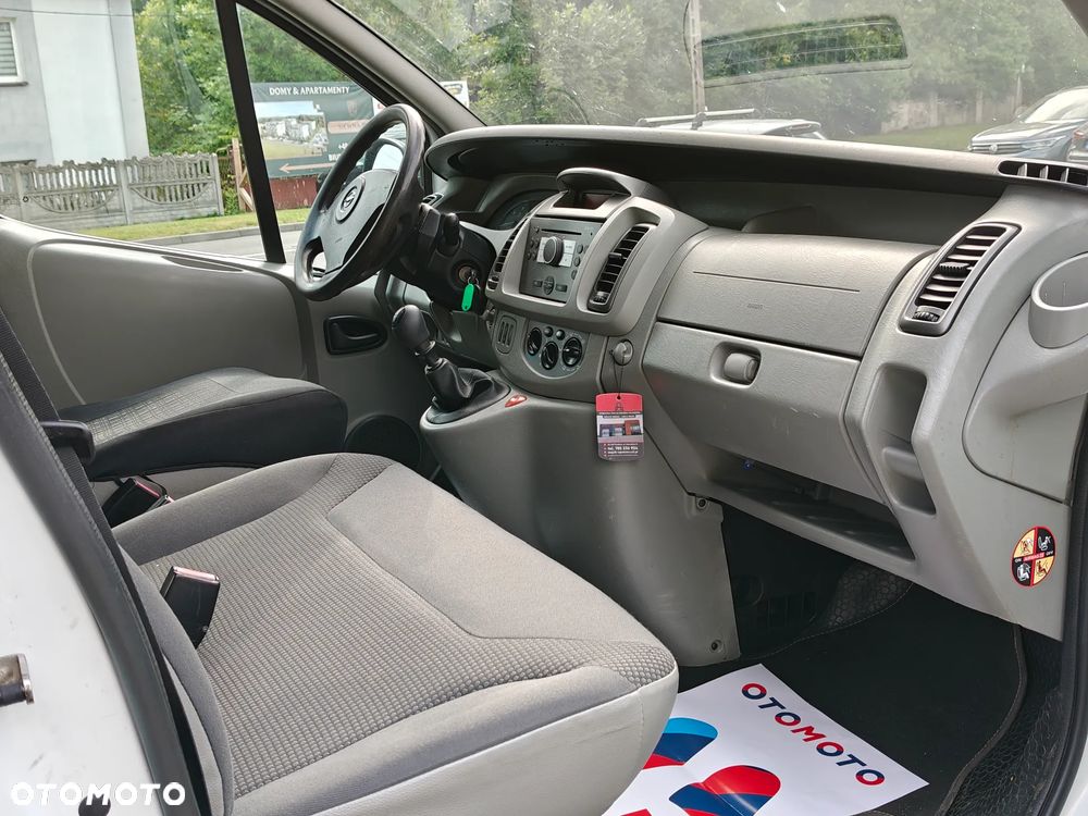 Opel Vivaro L1H1 DPF Tour - 18