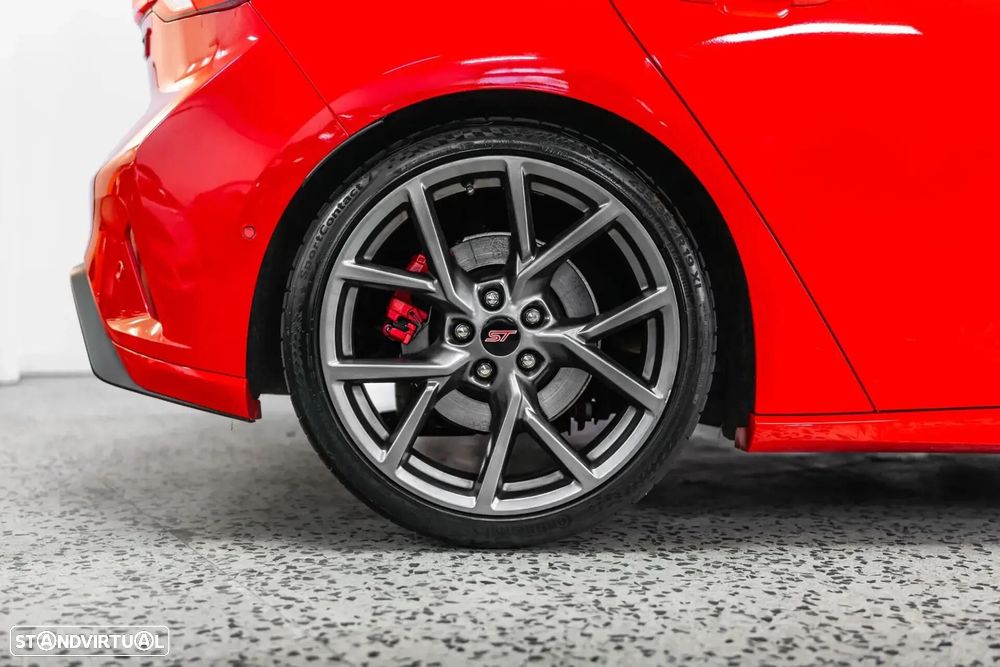 Ford Focus 2.3 EcoBoost ST3 - 41