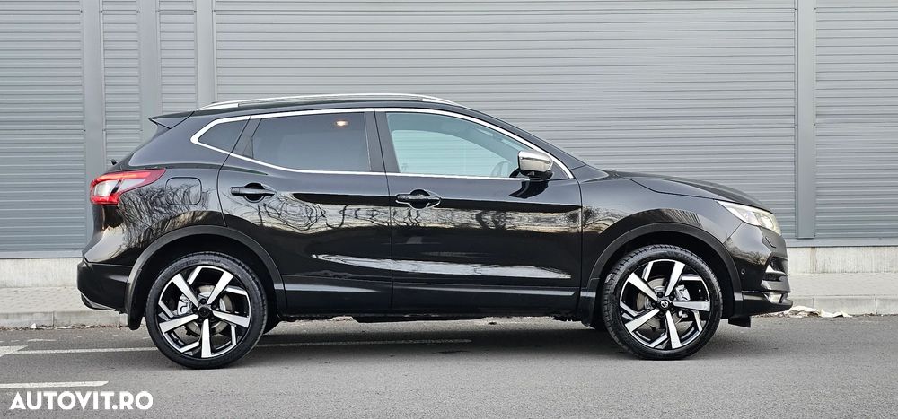 Nissan Qashqai 1.6 DCI Xtronic TEKNA+ - 6