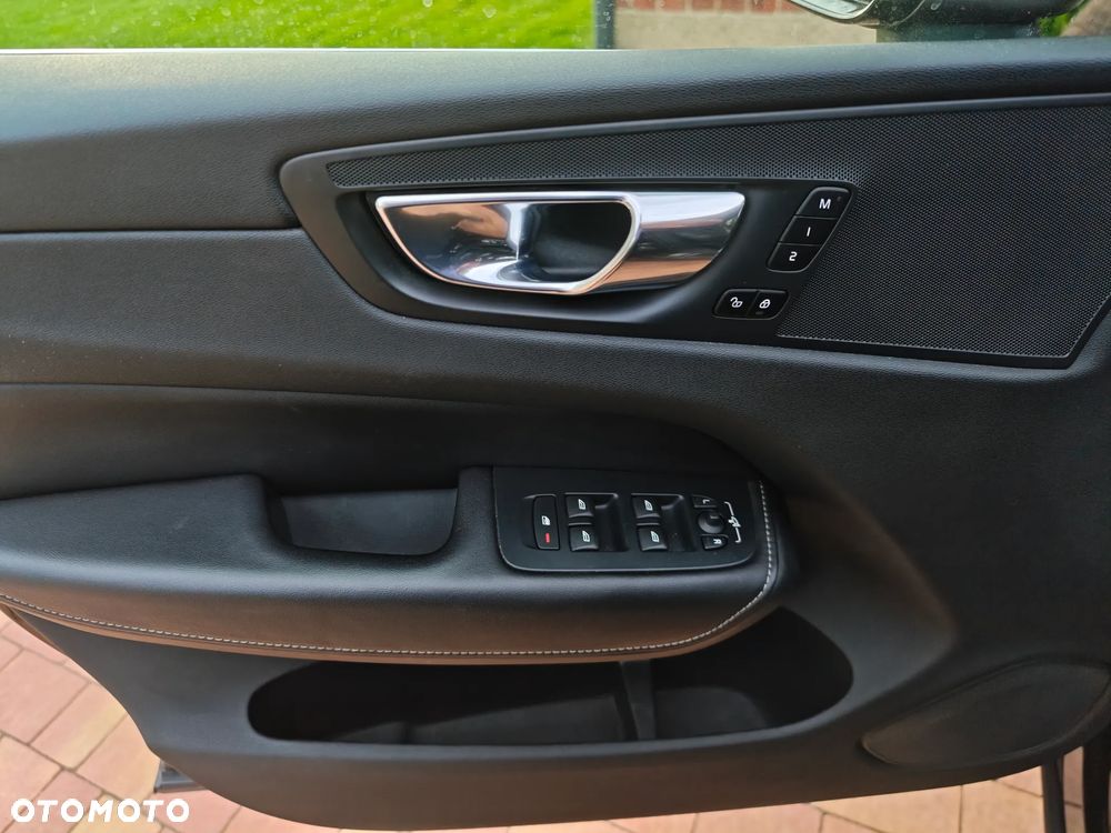 Volvo XC 60 D4 Inscription - 15