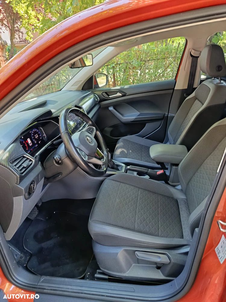 Volkswagen T-Cross - 5