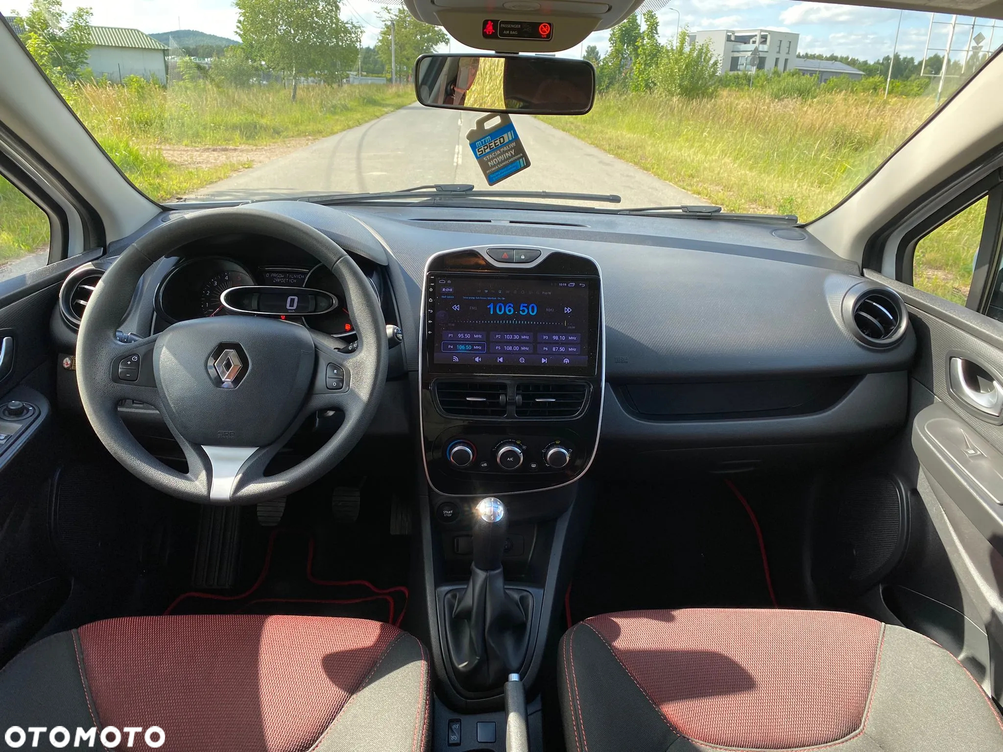 Renault Clio - 9