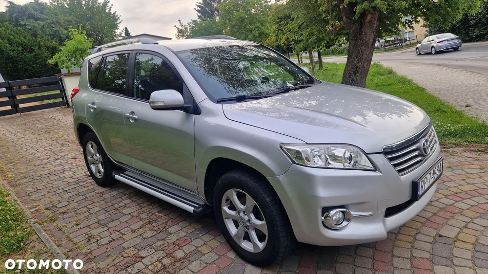 Toyota RAV4 2.2 D-4D 4x4 Travel - 1