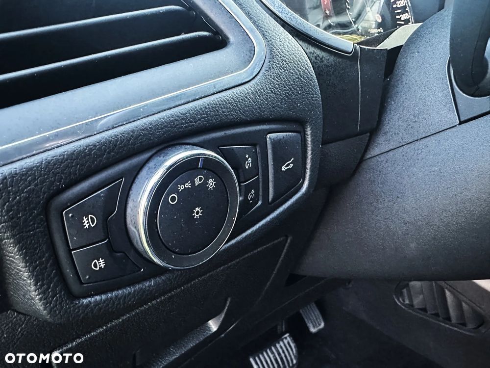 Ford S-Max 2.0 TDCi Titanium PowerShift - 17