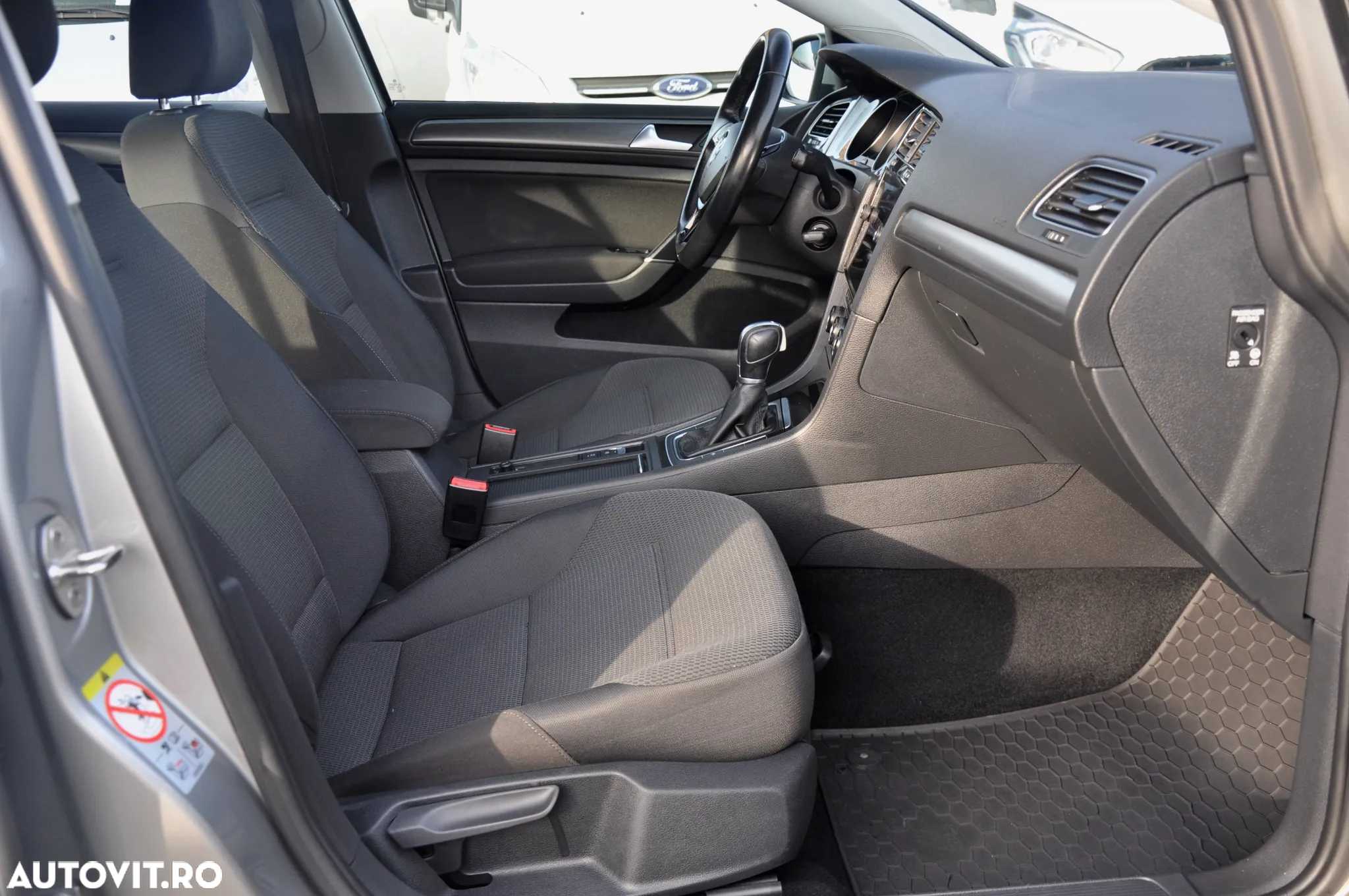 Volkswagen Golf 2.0 TDI DSG BMT Comfortline - 8