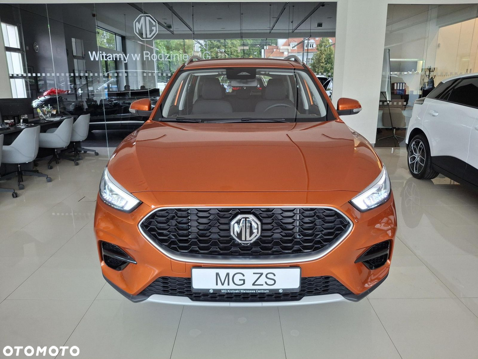MG ZS - 3