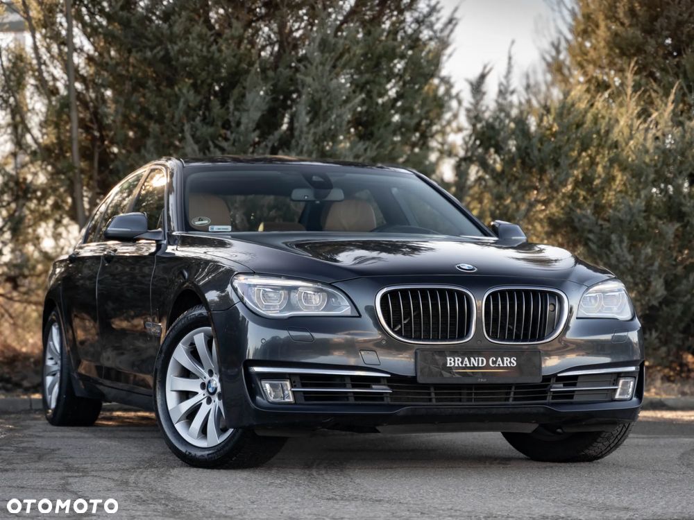 BMW Seria 7 740d xDrive - 4