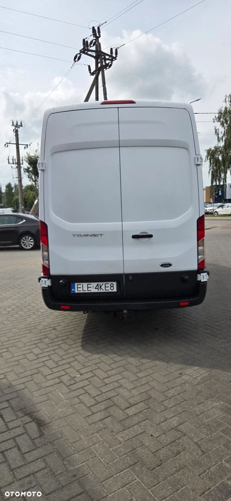 Ford Transit - 12