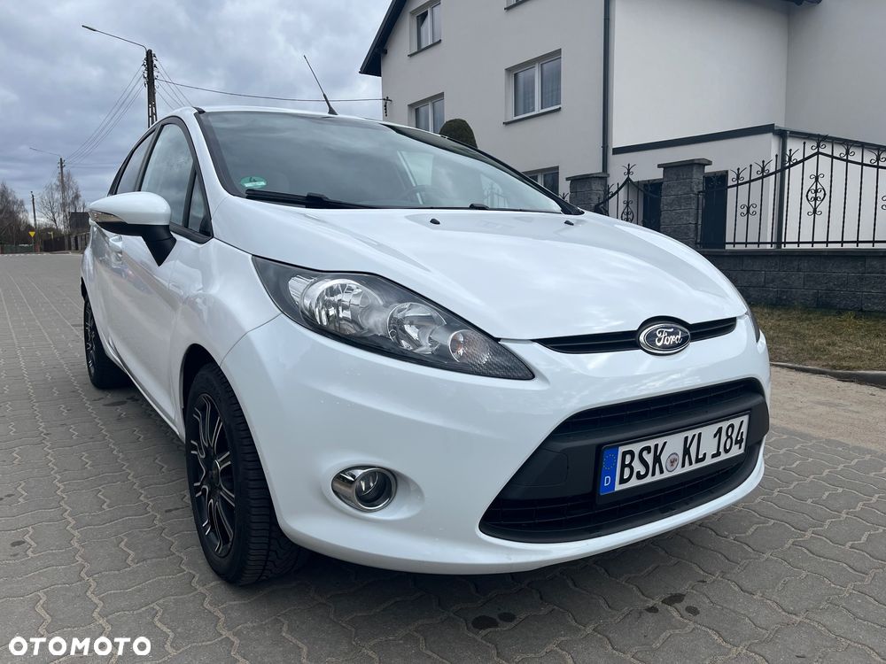 Ford Fiesta 1.25 Champions Edition - 12