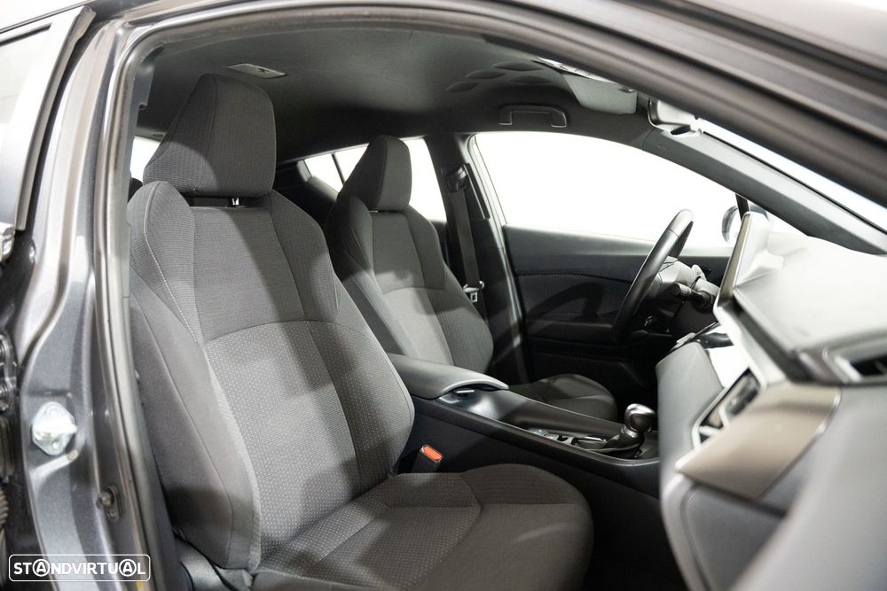 Toyota C-HR 1.8 HSD Comfort+P.Style - 23