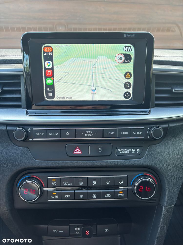 Kia Ceed 1.4 L - 9