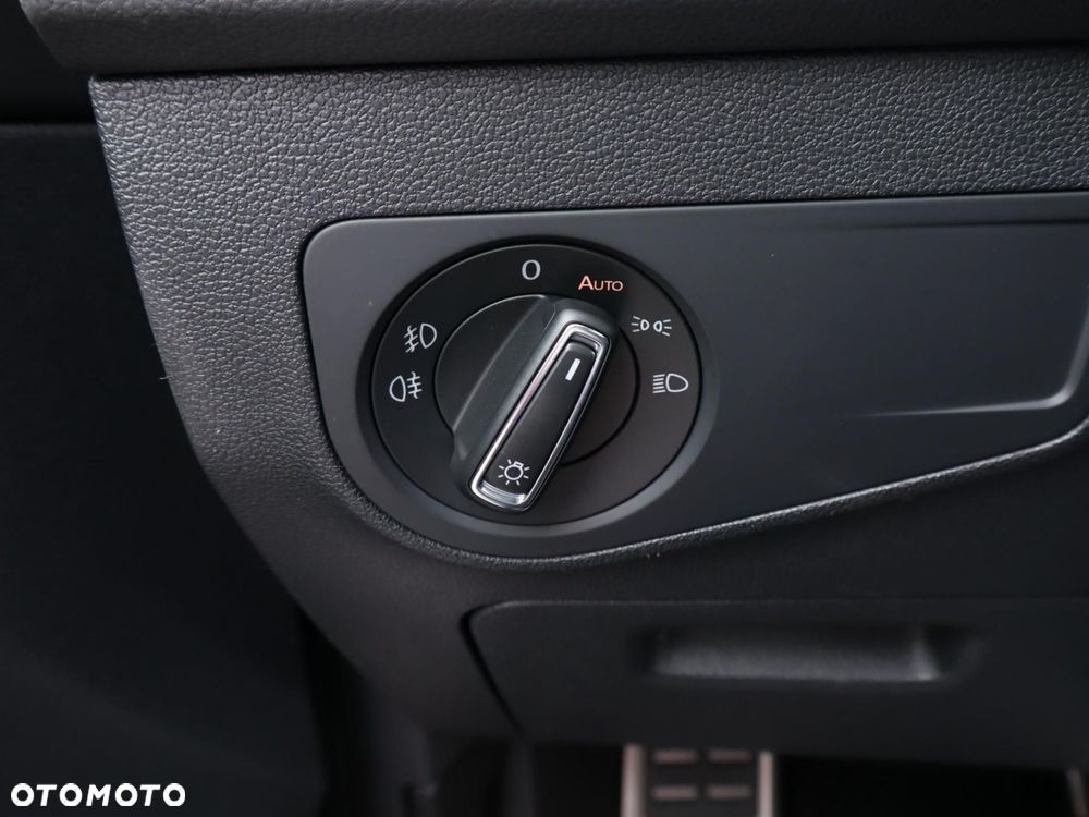 Volkswagen Tiguan 2.0 TDI SCR 4Mot R-Line DSG - 19