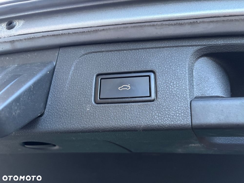 Volkswagen Passat 1.4 TSI Plug-In Hybrid GTE DSG - 21