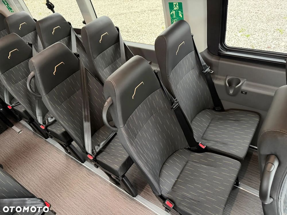 Ford Transit - 19