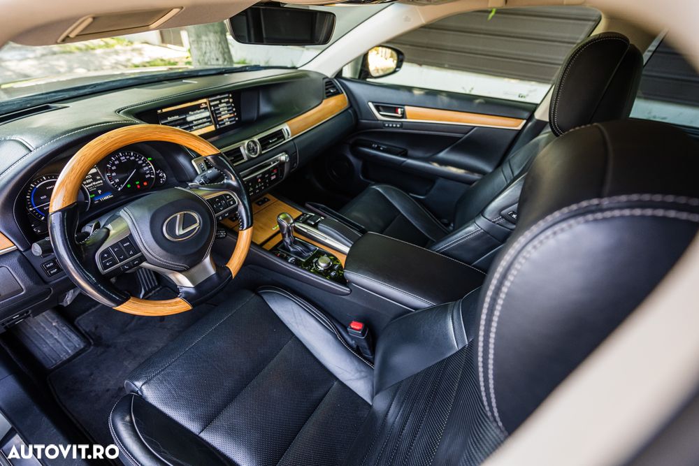 Lexus Seria GS 450h - 14