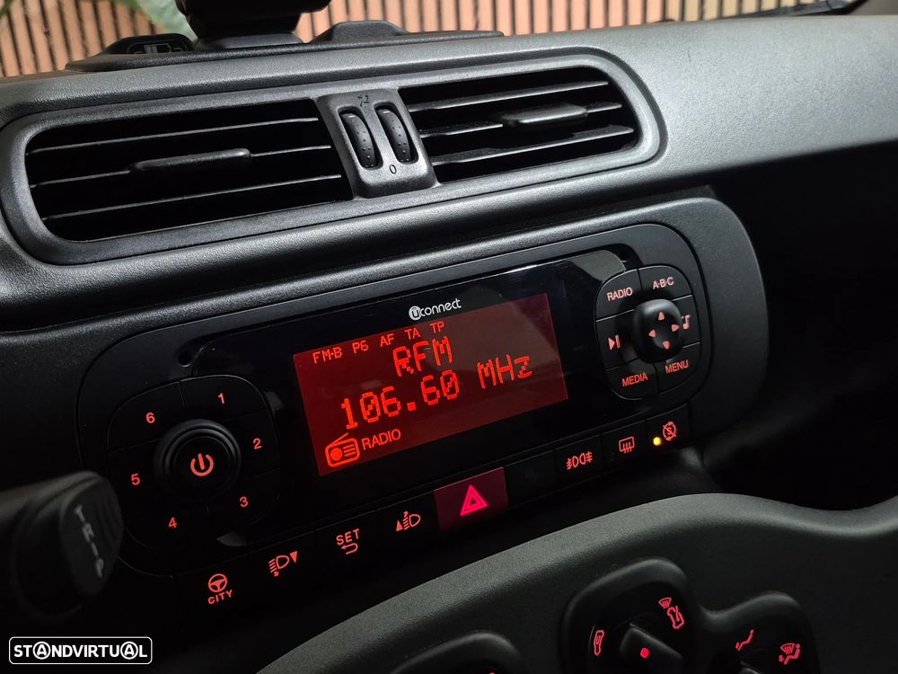 Fiat Panda 0.9 8V TwinAir Lounge Dualogic S&S - 17
