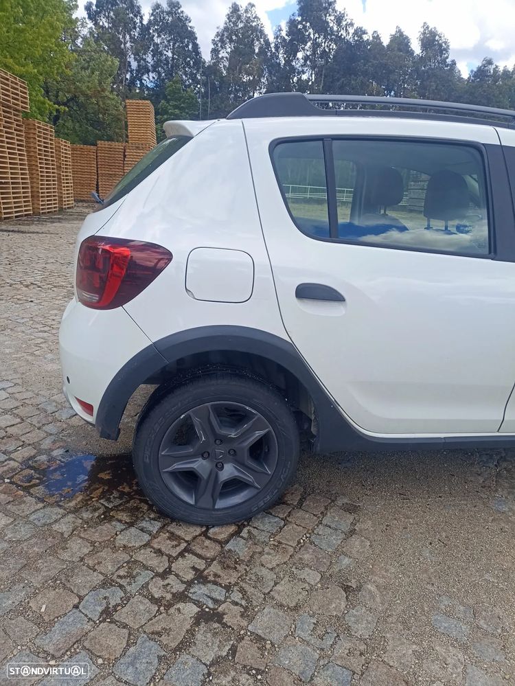 Dacia Sandero 0.9 TCe SL Explorer Bi-Fuel - 6