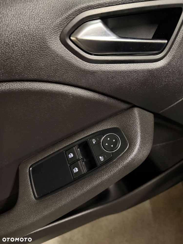 Renault Clio - 17