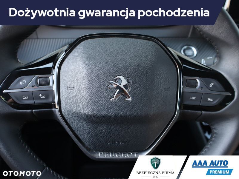 Peugeot 208 - 22
