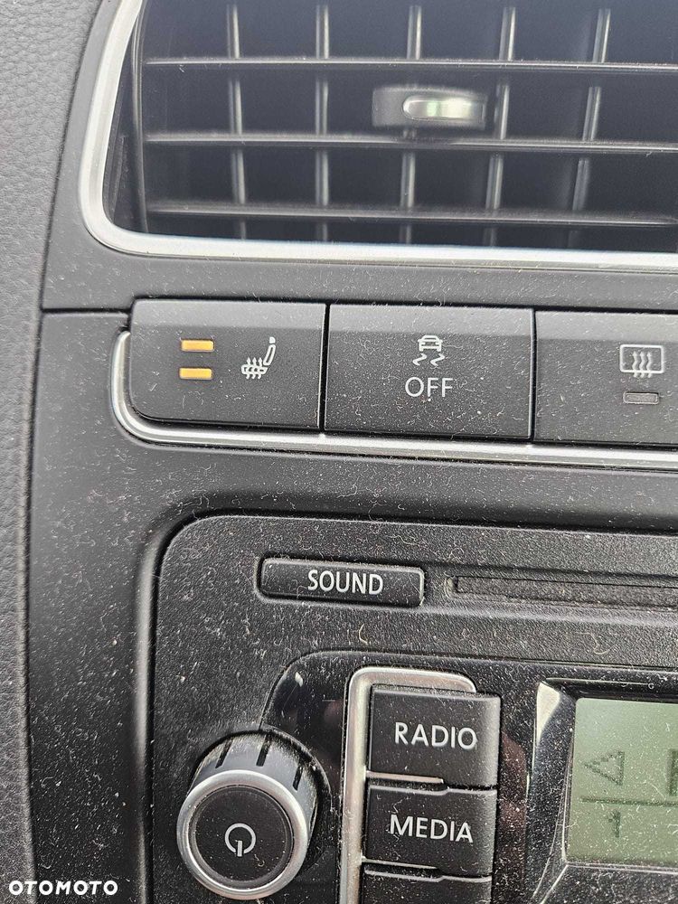 Volkswagen Polo - 4