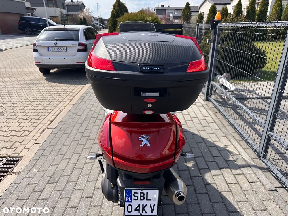 Peugeot Metropolis - 7