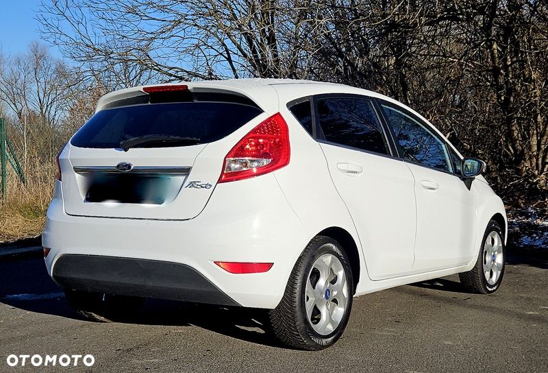 Ford Fiesta 1.25 Titanium - 11