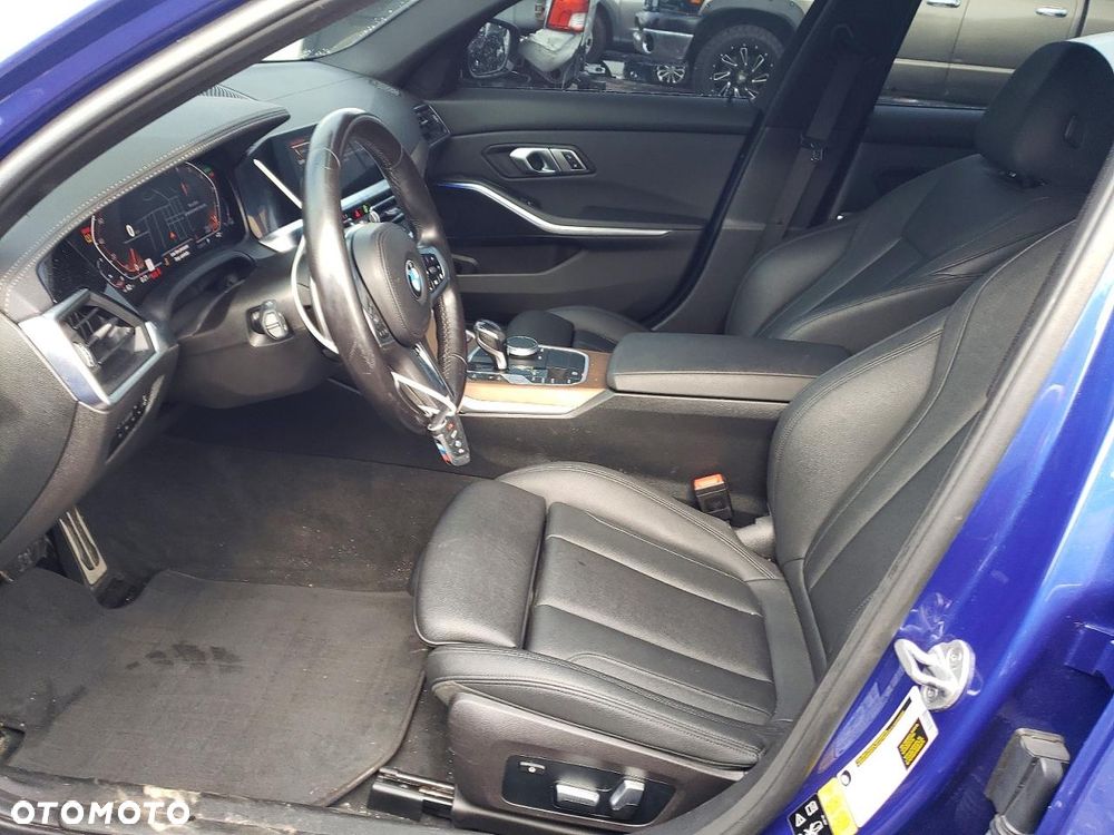 BMW Seria 3 330i xDrive M Sport - 7