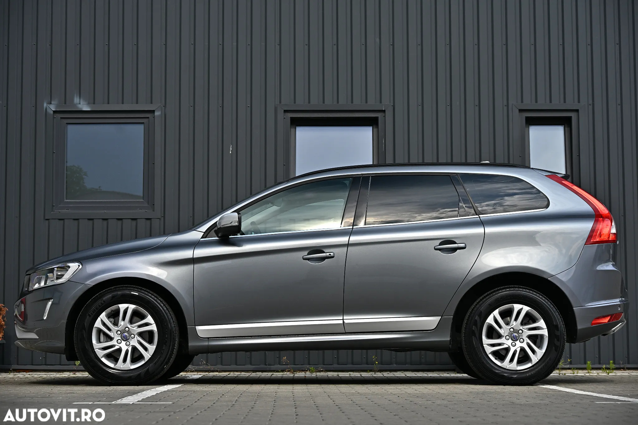 Volvo XC 60 D4 Geartronic Momentum - 20