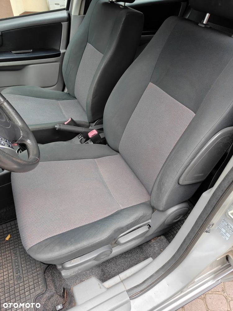 Suzuki SX4 - 34