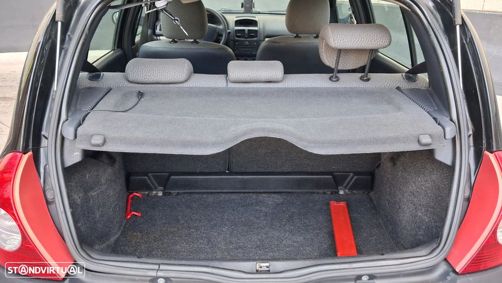 Renault Clio 1.2 16V Dynamique - 9