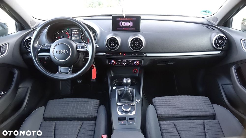 Audi A3 Sportback - 6