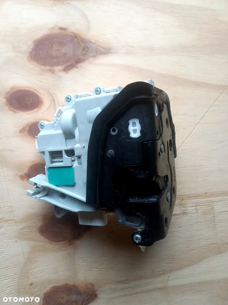 ZAMEK DRZWI PRAWY PRZEDNI AUDI A4 A5 Q5 5 PIN 8J1837016F 2015 - 3