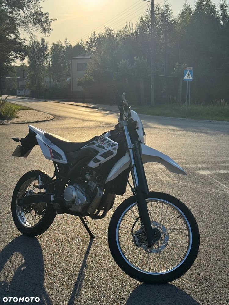 Yamaha WR - 18