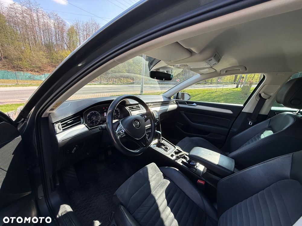 Volkswagen Passat 2.0 TDI BMT Highline DSG - 5