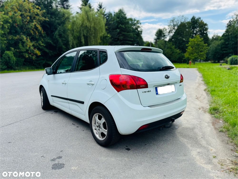 Kia Venga 1.4 CRDi 90 Dream-Team Edition - 5
