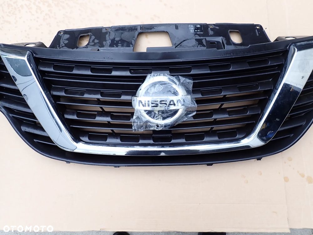 Nissan NV300 Atrapa Przednia Grill - 1