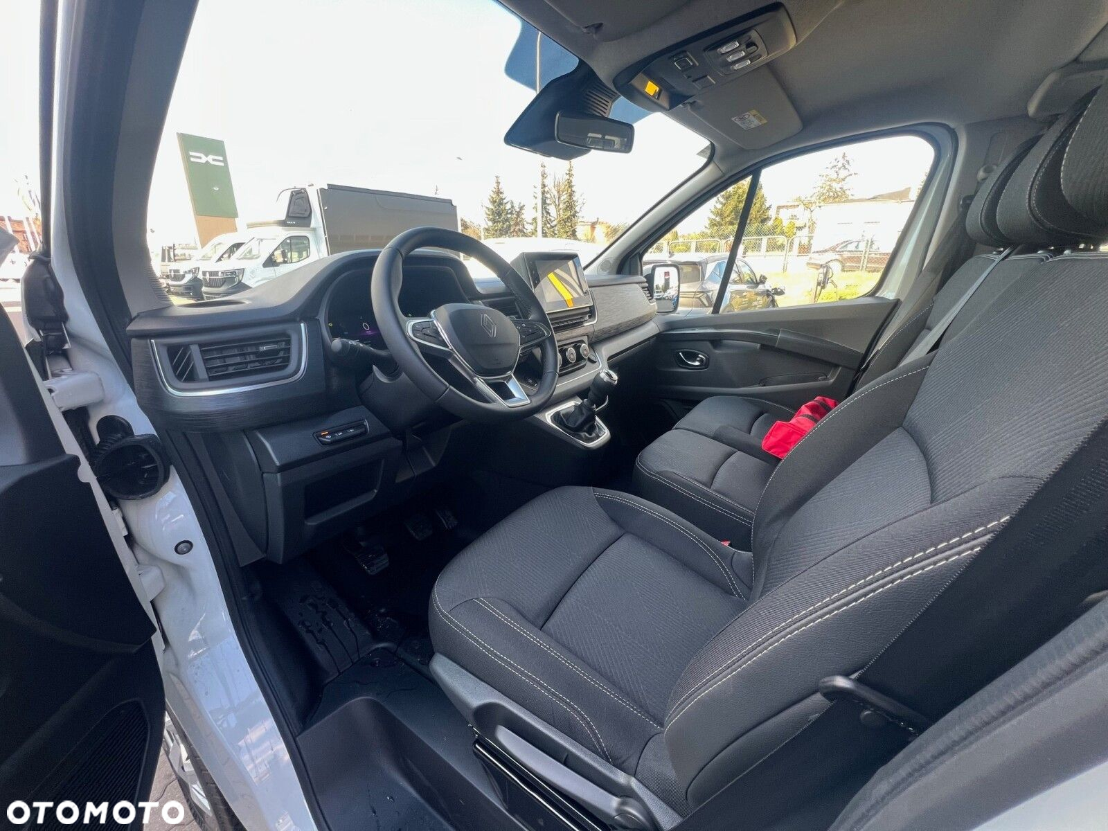 Renault Trafic - 9