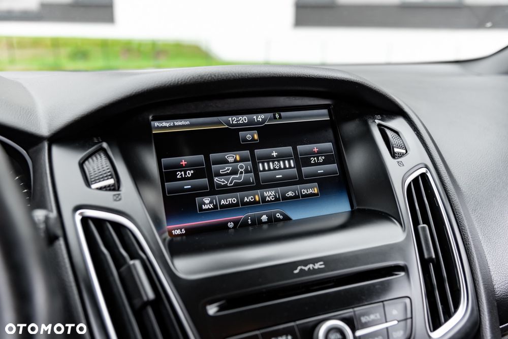 Ford Focus 1.5 EcoBoost ST-Line - 35