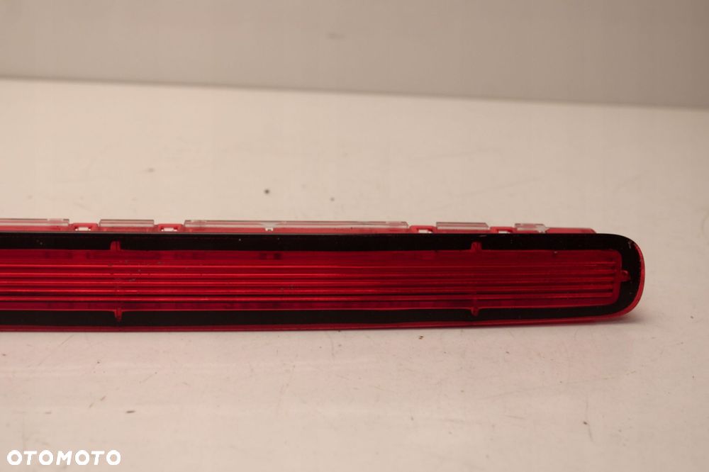 skoda yeti lift 12r- trzecie światło stop stopu 5l0945097 - 3