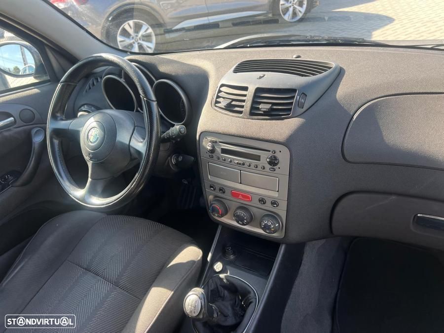Alfa Romeo 147 1.6 TS - 8