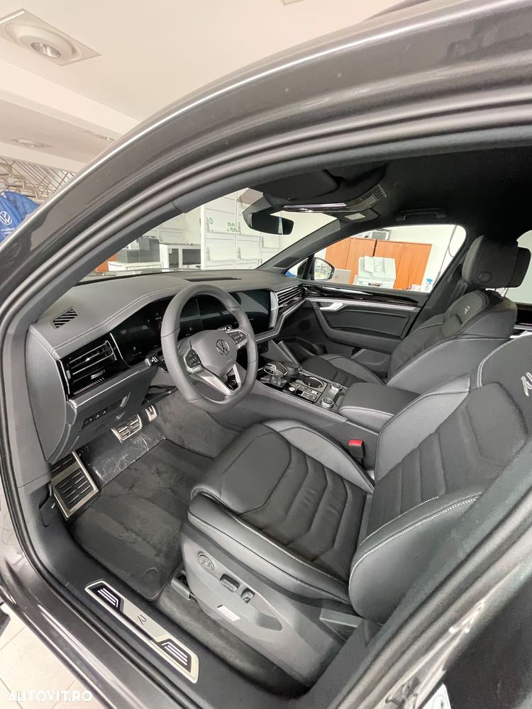 Volkswagen Touareg V6 TDI 4MOTION R-Line - 16