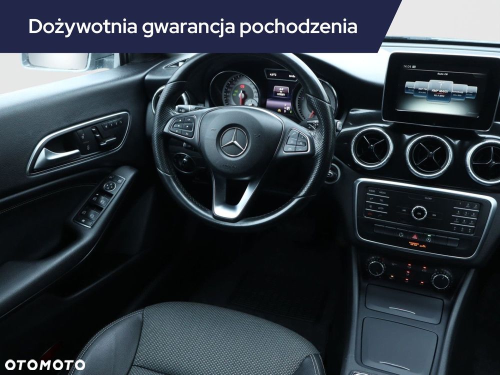 Mercedes-Benz CLA - 9