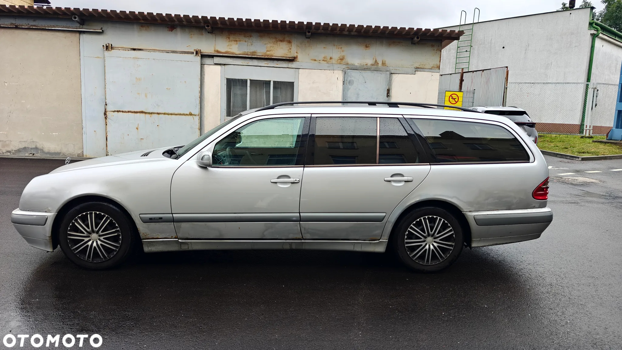 Mercedes-Benz Klasa E - 7