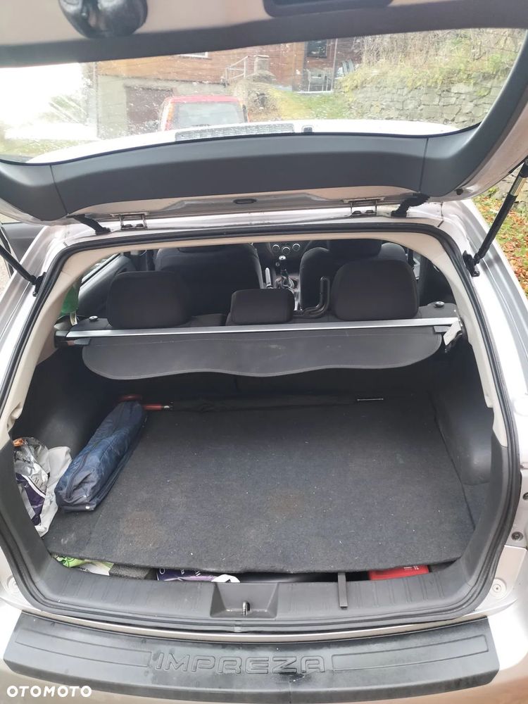 Subaru Impreza 2.0 RA - 13