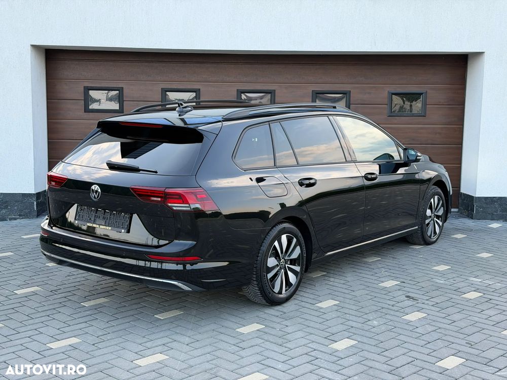 Volkswagen Golf 1.5 eTSI OPF DSG Goal - 4
